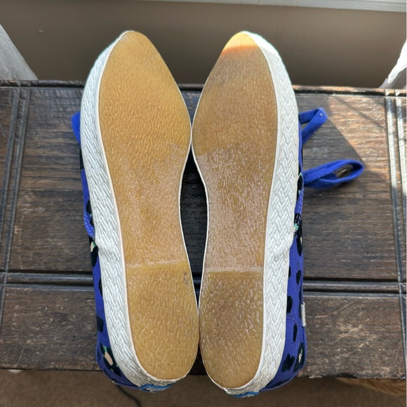 Kate Spade x Keds • Leopard Pointer Sneakers in Emperor Blue - Picture 8 of 10